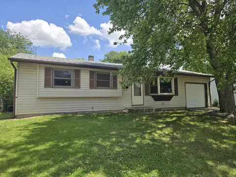 1822 9th Ave, Belvidere, IL 61008