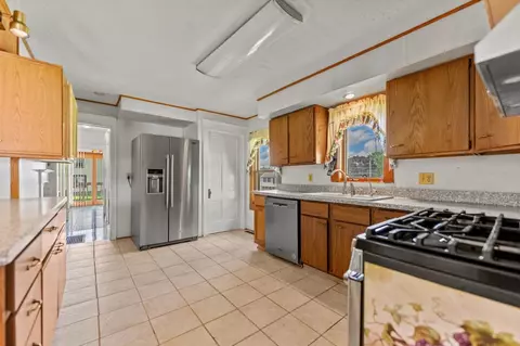 Kitchen - 604 Eply St, Davis, IL 61019 photo 3 of 3