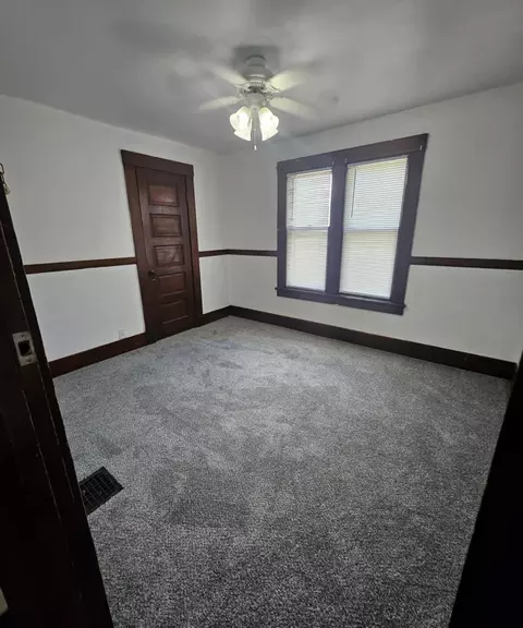 1219 Hackett St, Beloit, WI 53511 photo 10