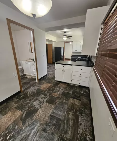 1219 Hackett St, Beloit, WI 53511 photo 6
