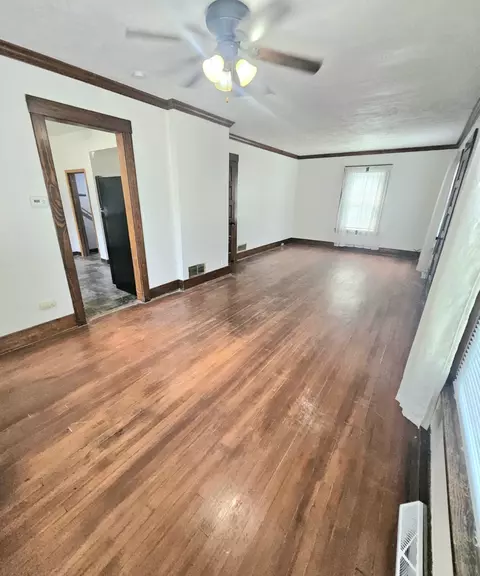 1219 Hackett St, Beloit, WI 53511 photo 4