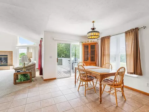 Dining - 1106 Drexel, Lake Summerset, IL 61019 photo 1 of 1