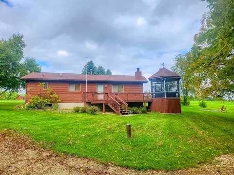 16-34 Elmhurst, Lanark, IL 61046 photo 4