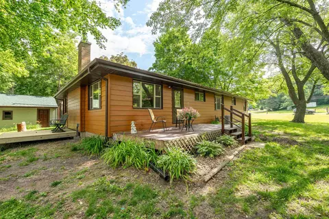 1162 S Bradley Ln, Oregon, IL 61061