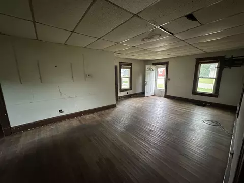 5688 Harrison St, Roscoe, IL 61073 photo 3