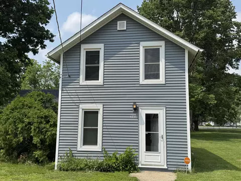 5688 Harrison St, Roscoe, IL 61073 photo 12