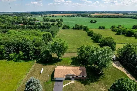 10676 Smith Rd, Pecatonica, IL 61063 photo 47