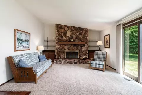 10676 Smith Rd, Pecatonica, IL 61063 photo 18