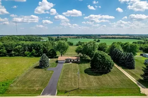 10676 Smith Rd, Pecatonica, IL 61063 photo 44