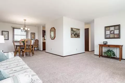 10676 Smith Rd, Pecatonica, IL 61063 photo 6