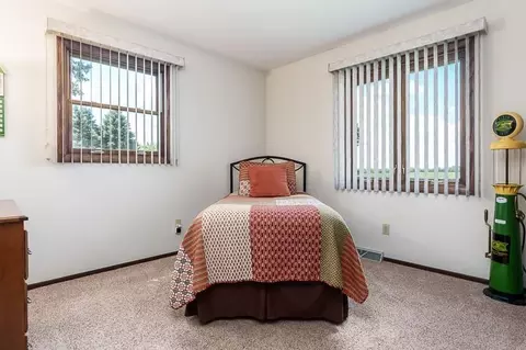 10676 Smith Rd, Pecatonica, IL 61063 photo 27