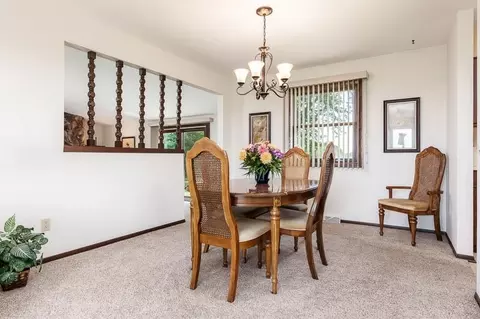 10676 Smith Rd, Pecatonica, IL 61063 photo 10