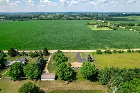 10676 Smith Rd, Pecatonica, IL 61063 photo 50