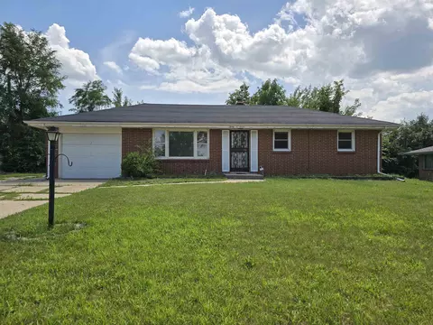 3007 Oriental Ct, Rockford, IL 61109