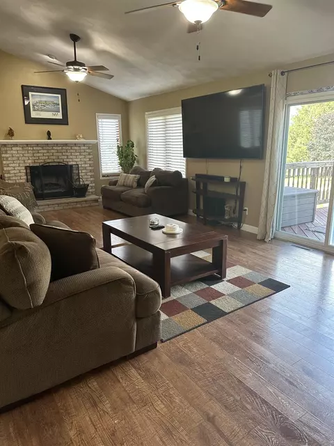 Living - 5338 E Aspen Ct, Byron, IL 61010 photo 1 of 5