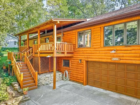1995 Baintree Dr, Lake Summerset, IL 61019 photo 2