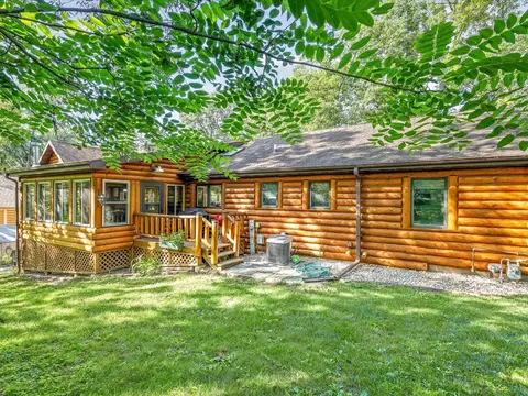 1995 Baintree Dr, Lake Summerset, IL 61019 photo 9