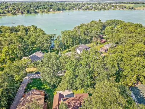 1995 Baintree Dr, Lake Summerset, IL 61019 photo 10