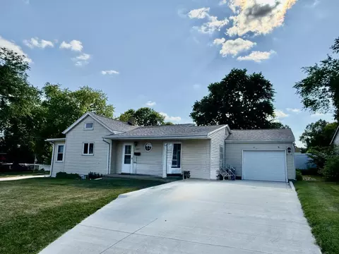 2503 Main St, Peru, IL 61354