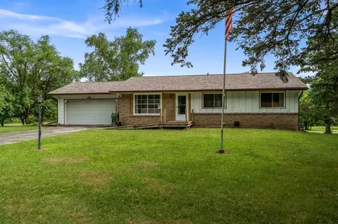 6650 Happy Acres Rd, Rockford, IL 61101