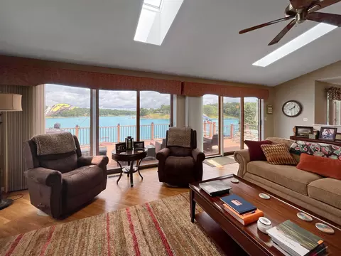 Living - 5-212 Heathcliff Dr, Lanark, IL 61046 photo 2 of 12