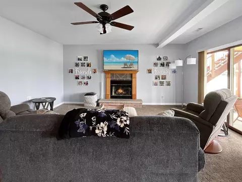 Living - 5-212 Heathcliff Dr, Lanark, IL 61046 photo 11 of 12