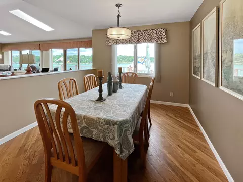 Dining - 5-212 Heathcliff Dr, Lanark, IL 61046 photo 2 of 4