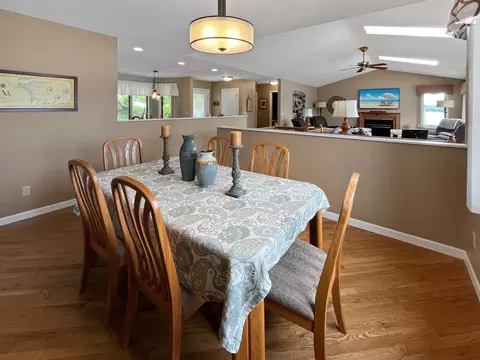 Dining - 5-212 Heathcliff Dr, Lanark, IL 61046 photo 3 of 4