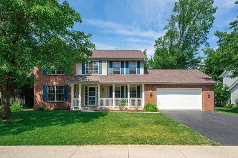1920 Grandchester Pl, Rockford, IL 61107