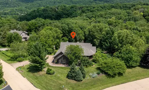 1 Horizon Ln, Galena, IL 61036