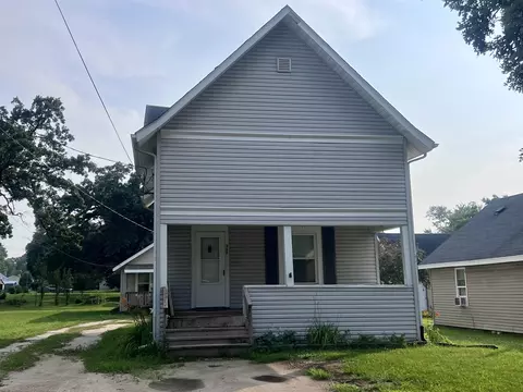 352 Springfield Ave, South Beloit, IL 61080