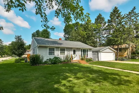 3129 19th St, Rockford, IL 61109