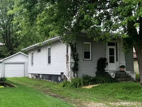802 Mcarthur Rd, Lasalle, IL 61301