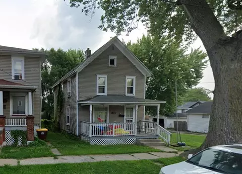 911 S Float Ave, Freeport, IL 61032
