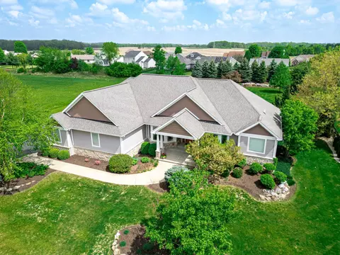 5591 River Run Pkwy, Belvidere, IL 61008