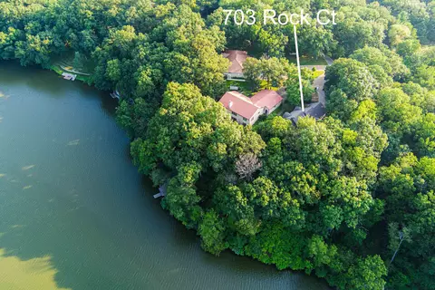 703 Rock Ct, Dixon, IL 61021 photo 6
