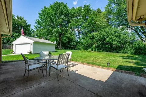 5 Thrush Cir, Rockford, IL 61107 photo 20