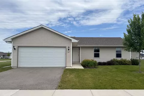 927 Foley Rd, Belvidere, IL 61008