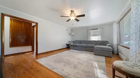 210 W State St, Cherry Valley, IL 61016 photo 2