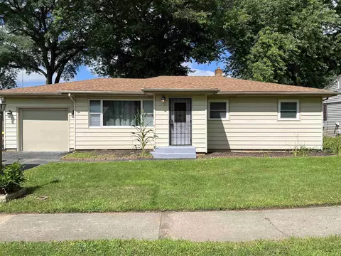 3417 Ed Vera Dr, Rockford, IL 61109