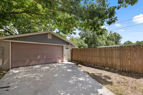 937 Elm St, Beloit, WI 53511 photo 22