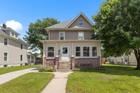 937 Elm St, Beloit, WI 53511 photo 2