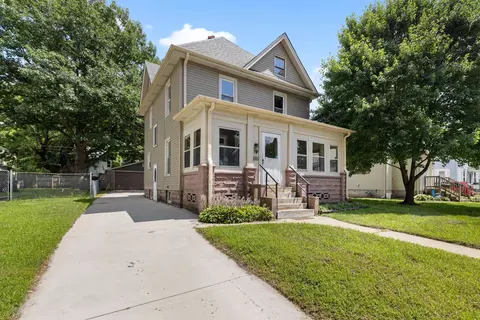 937 Elm St, Beloit, WI 53511 photo 3