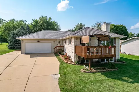 1726 Baintree Rd, Lake Summerset, IL 61019 photo 2