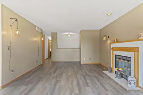 1726 Baintree Rd, Lake Summerset, IL 61019 photo 7