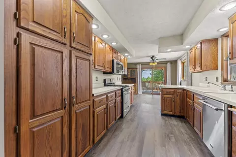 1726 Baintree Rd, Lake Summerset, IL 61019 photo 12
