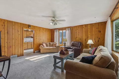315 E 4th St, Byron, IL 61010 photo 10