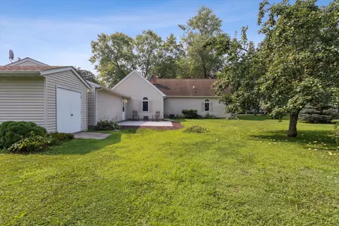 315 E 4th St, Byron, IL 61010 photo 7