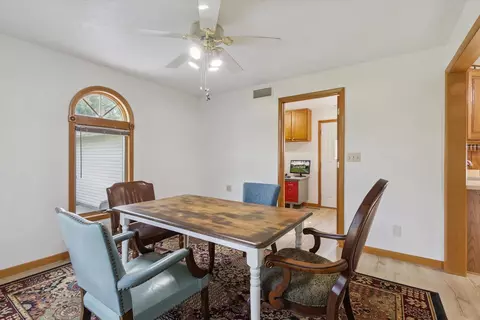 315 E 4th St, Byron, IL 61010 photo 19