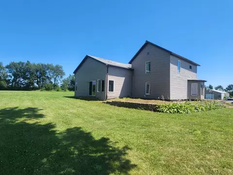 4592 W Mcconnell Rd, Mcconnell, IL 61050